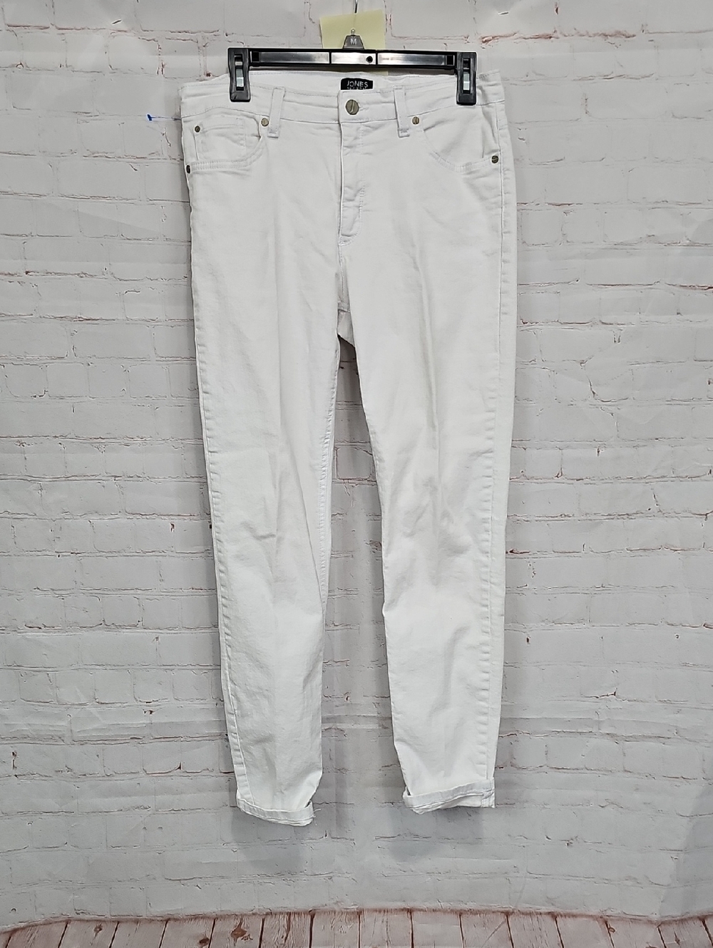 Jones New York Women’s Skinny Jeans in White